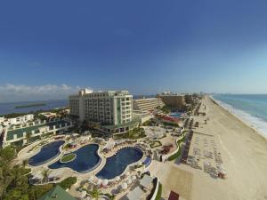 A bird's-eye view of Sandos Cancun All Inclusive