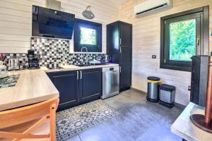 Φωτογραφία από το άλμπουμ του Le Chalet de Léonie et Julie σε Coursac +29 φωτογραφίες