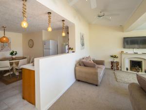 Kuchnia lub aneks kuchenny w obiekcie Holiday Home Bergen by Interhome