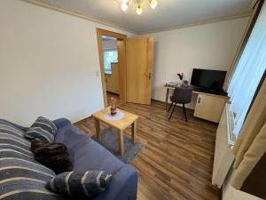 Televízia a/alebo spoločenská miestnosť v ubytovaní Apartment Sesselebenerhof-2 by Interhome