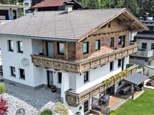 Budova, v ktorej sa apartmán nachádza