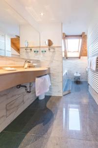 Koupelna v ubytování Metzgerei Gasthof Oberhauser - Hotel zur Post