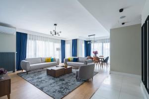 The Superior Living Kağıthane的休息区