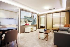 Kuchyň nebo kuchyňský kout v ubytování Yashi International Aparthotel