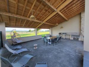 Posezení v ubytování Gîte Le Ka-Marrant 4 Etoiles - LES PUJOLS - ARIEGE