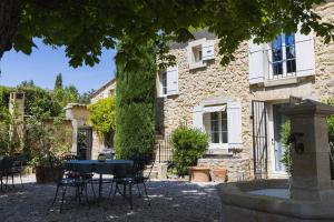 Fotografia z galérie ubytovania Chambre d'hôtes - B&B - Petit Luberon chez Manon en Luberon v destinácii Lagnes