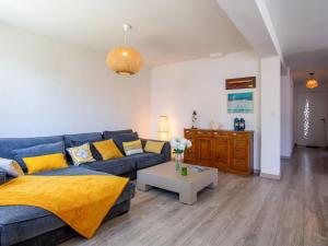 Et opholdsområde på Holiday Home les Matelos by Interhome