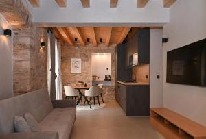 Η κουζίνα ή μικρή κουζίνα στο Milan Luxury Suites