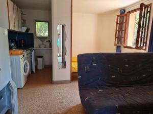 Dapur atau dapur kecil di Appartement confortable à Pietrosella 40 m² avec jardin +3 gambar