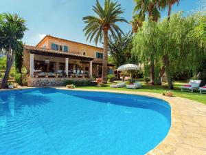 The swimming pool at or close to Villa La Font by Interhome