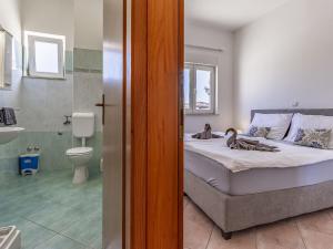 Koupelna v ubytování Apartment Rok 2 by Interhome