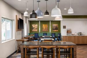 TV/trung tâm giải trí tại Fairfield Inn & Suites Minneapolis Burnsville