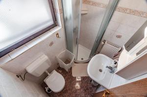 Koupelna v ubytování Apartment Vita
