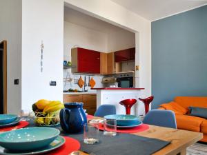 Η κουζίνα ή μικρή κουζίνα στο Apartment Sotto Il Segno Dei Pesci by Interhome