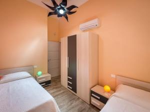 Posteľ alebo postele v izbe v ubytovaní Villa Mari e Monti by Interhome