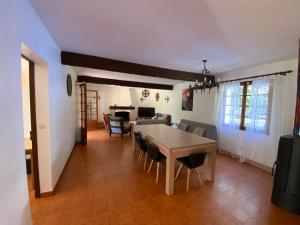 Fotografie z fotogalerie ubytování Villa la Commanderie v destinaci Pontevès + 26 fotografií