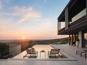 Μπαλκόνι ή βεράντα στο Villa Panoramica by Interhome +69 φωτογραφίες