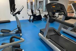 Фитнес-центр и/или тренажеры в 212 Cartagena Walled City Magical Apt