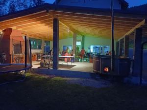 Foto dalla galleria di Casa Bobu Arieseni ad Arieşeni