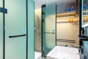 Foto Wenshanis asuva majutusasutuse Echarm Hotel Wenshan galeriist