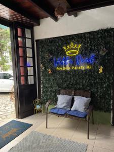 Posezení v ubytování Pousada Villa Real Paraty - Localização e café da manhã EXCELENTES"