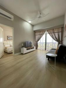 Χώρος καθιστικού στο Instay Leisure Mahkota With Sea/Pool View +6 φωτογραφίες