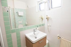 Łazienka w obiekcie Grand Apartments Špindlerův Mlýn