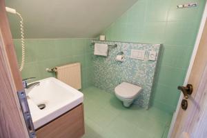 Łazienka w obiekcie Grand Apartments Špindlerův Mlýn