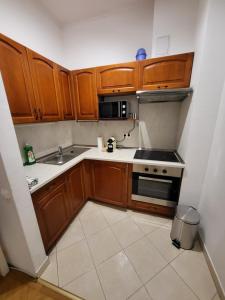 BDA City Apartment 1075 Budapest, Kazinczy utca 52.A. 4. emelet 44 kép - 2