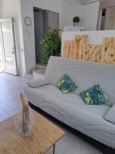 Posezení v ubytování T2 Les Garrigues