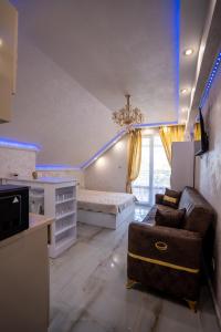 Kuchyň nebo kuchyňský kout v ubytování AR Luxury Apartments Ravda