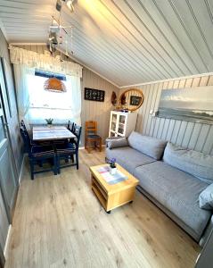 Posezení v ubytování Hunnebostrand, Ramsviklandet, Smögen, Bohuslän, Vestkusten + 12 fotografií