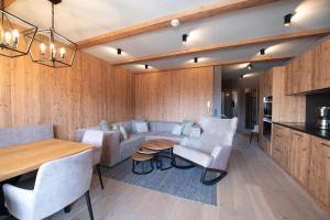 Η κουζίνα ή μικρή κουζίνα στο Filzsteinresort Wohnungen Top 8