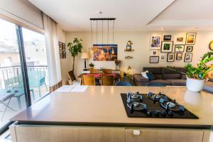 Χώρος καθιστικού στο Mediterranean Abode - Spacious Apartment in Swieqi