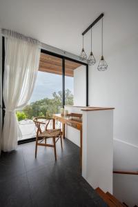 Un balcón o terraza de 3br luxury sea view villa, koh Phangan
