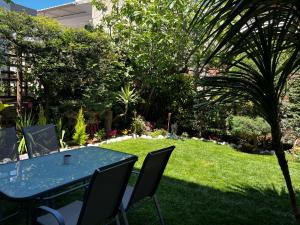 Vonkajšia záhrada v ubytovaní Electra Garden House
