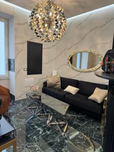Posezení v ubytování LUCIGNOLOROOM stazione centrale Napoli