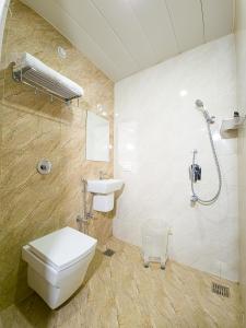 Koupelna v ubytování Amritara Ramila Kutir + 26 fotografií