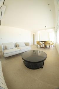 Zona de estar de Increíbles vistas panorámicas al mar en Denia, Las Rotas