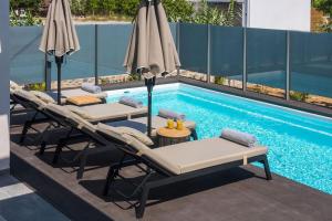 Bazén v ubytování Villa Amo With Private Pool nebo v jeho okolí