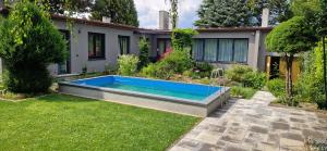 La alberca dentro o cerca de Relax apartmán Pod Javorem