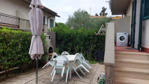 Balkón alebo terasa v ubytovaní Appartamento Castiglioncello 500 mt dal mare