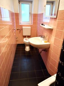 Et badeværelse på Apartment Haus Essen