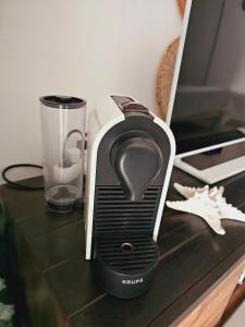 Set per la preparazione di tè e caffè presso ALIZENZO