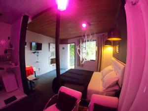 Posezení v ubytování Chalés da Pedra