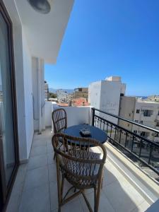 Μπαλκόνι ή βεράντα στο Retire flat in the heart of city