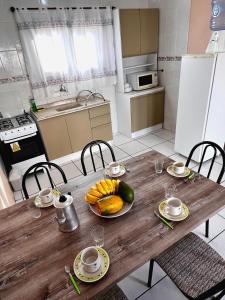 Η κουζίνα ή μικρή κουζίνα στο Residencial Girassol