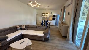 Posedenie v ubytovaní Apartments Anica