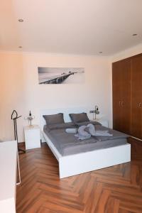 Fotografie z fotogalerie ubytování Precioso Chalet - Piscina- Garaje privado- Jardín v destinaci Marbella