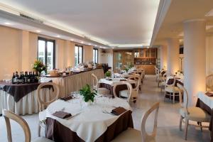 Restaurace v ubytování Grand Hotel Bonanno